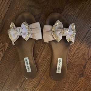 Steve Madden leather bow slides